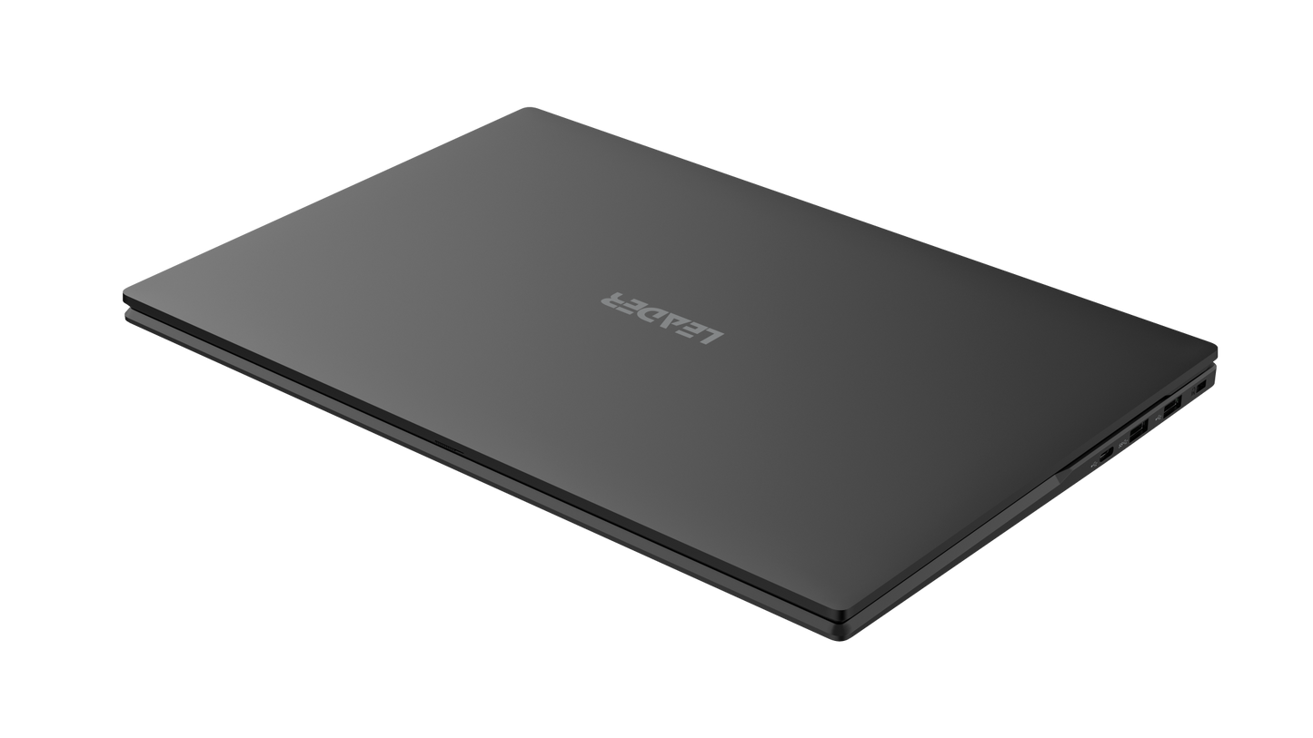 Leader Companion Notebook 4GB 128GB SSD 15.6in SCE5-H1-C4P