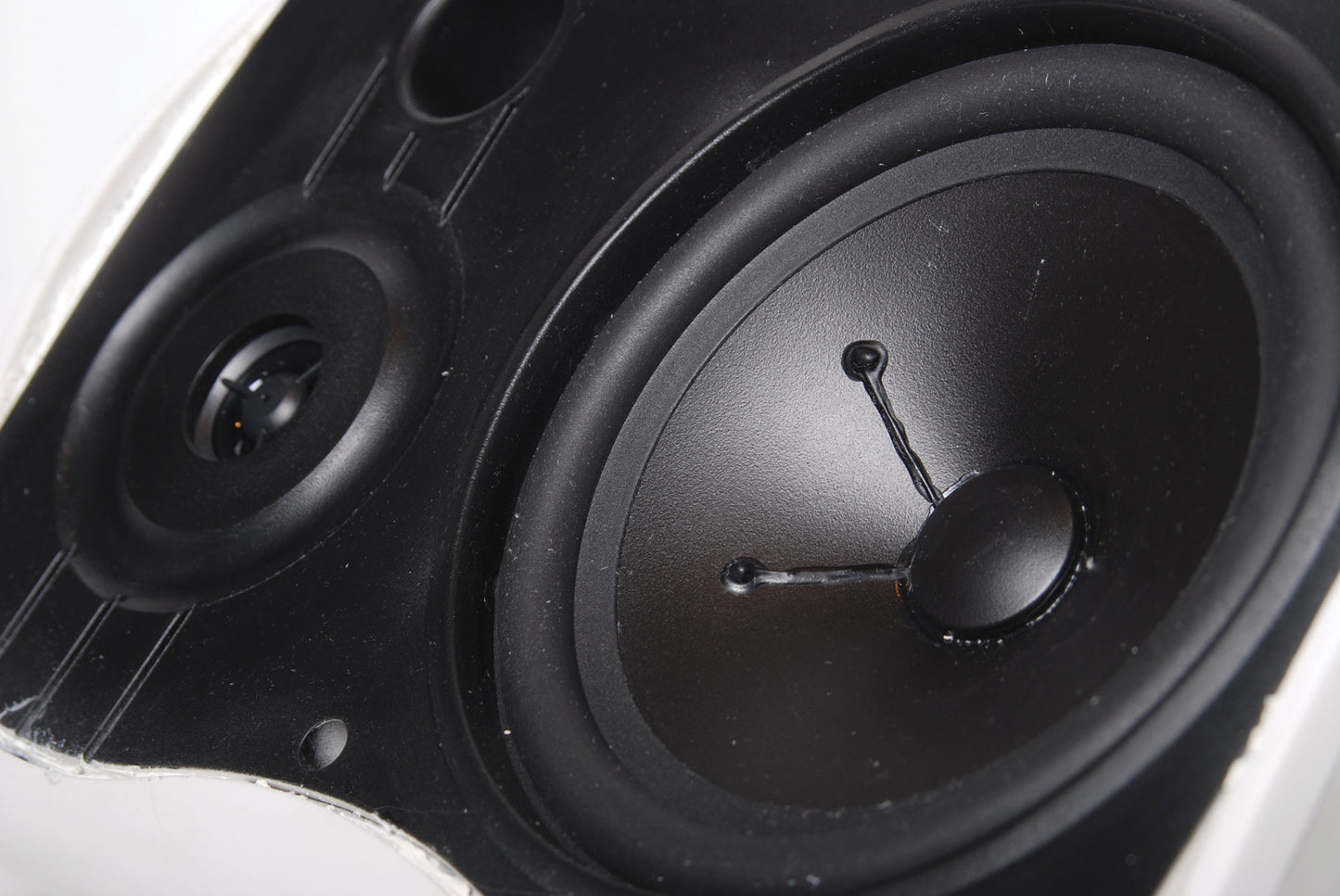 Speaker Wall Mount 45W 8 Ohm White C0910