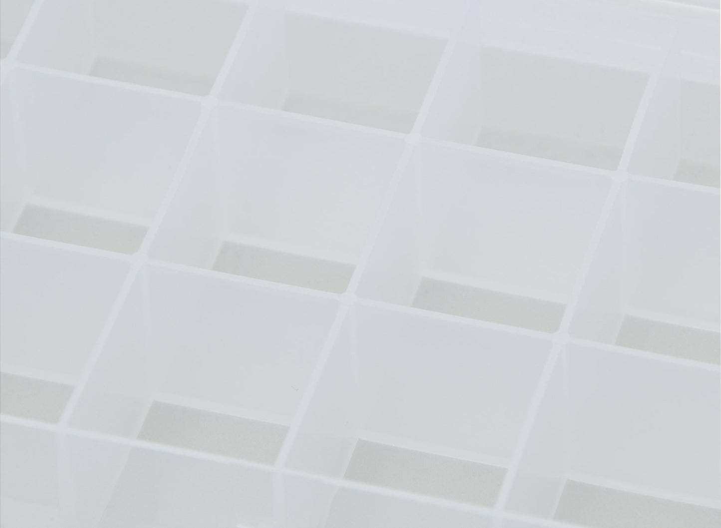 Cases & Storage 18 Way 209x117x31mm Parts Storage Case H0245