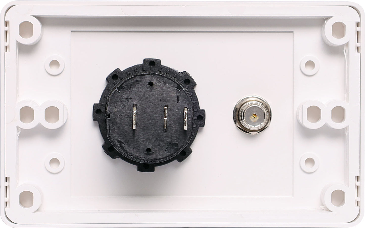 Wall Plate Caravan Antenna & Car Accessory Socket 12V DC L1036