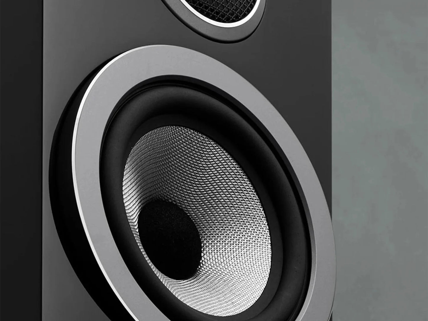 Bowers & Wilkins 705 S3 2-Way Bookshelf Speaker Black Pair 705S3B