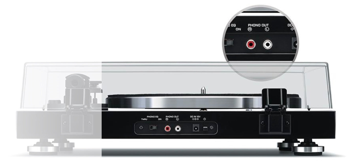 Yamaha TT-S303 Turntable with Switchable Phono/Line Output & Belt Drive, Black TT-S303B