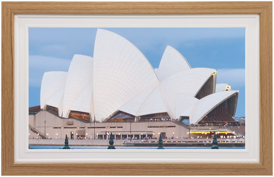 Frameo 15.6" Digital Photo Frame Wifi White PF1506WF