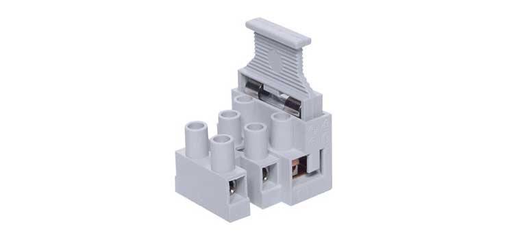 3 Way Fused 13A 450V Terminal Block