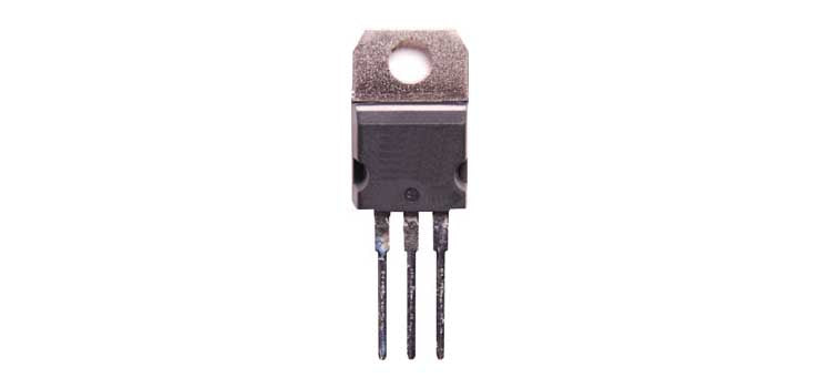 NPN TIP121 T0220 General Purpose Transistor